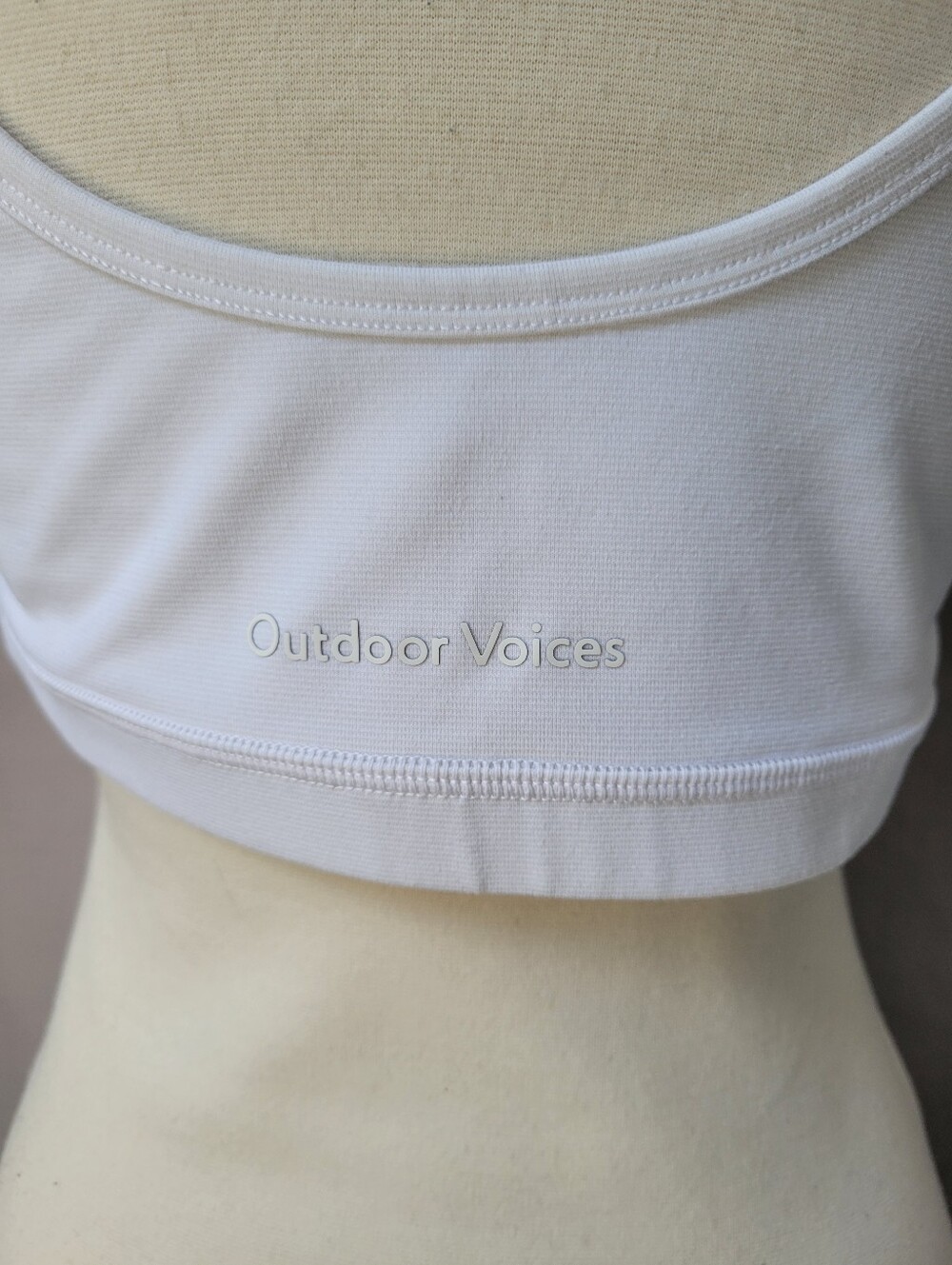 Outdoor Voices Scoop Peakaboo Cutout Bra White L - Picture 8 of 10